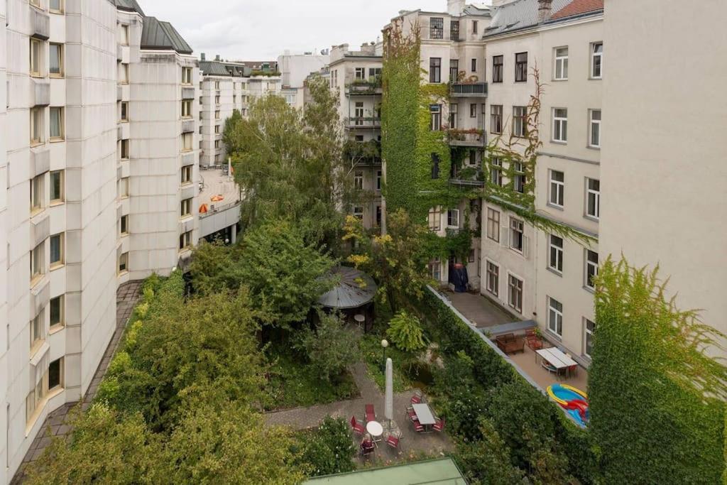 Amazing Terrace, Close To Viennas Biggest Shopping Street Zewnętrze zdjęcie